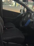 Toyota Vitz 1.5 FWD 5dr 2005 - 4