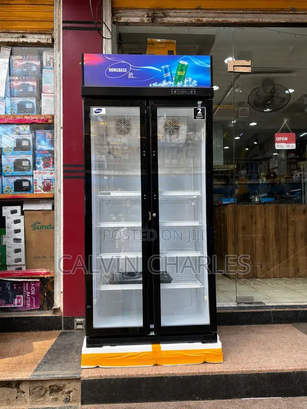 Homebase Showcase Fridge 560L - 1