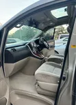 Toyota Alphard 2005 Silver - 2