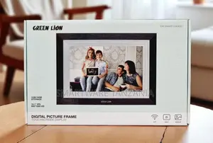 Green Lion 10.1" IPS HD Touchscreen Digital Picture Frame