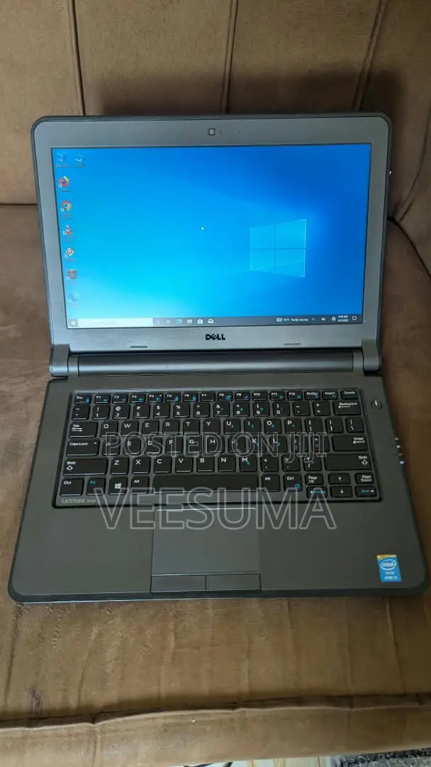 Dell Latitude 3340 Laptop - Core i3, 4GB RAM, 500GB HDD - 1