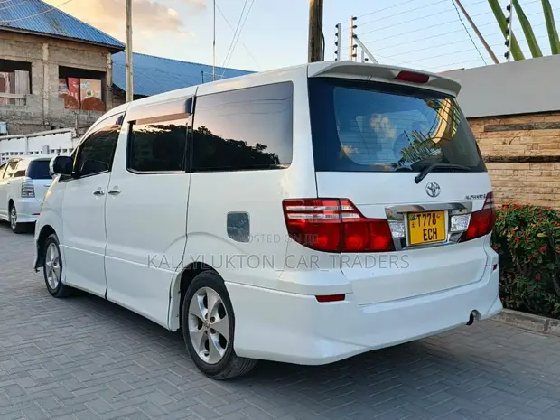 Toyota Alphard 2008 White - 1