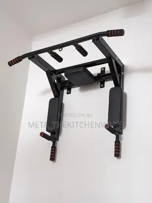 Wall Pull Up Bar - Brand New