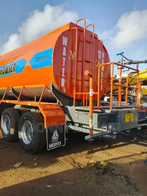 CNHTC Howo 371 Water Bowser - 22,500L