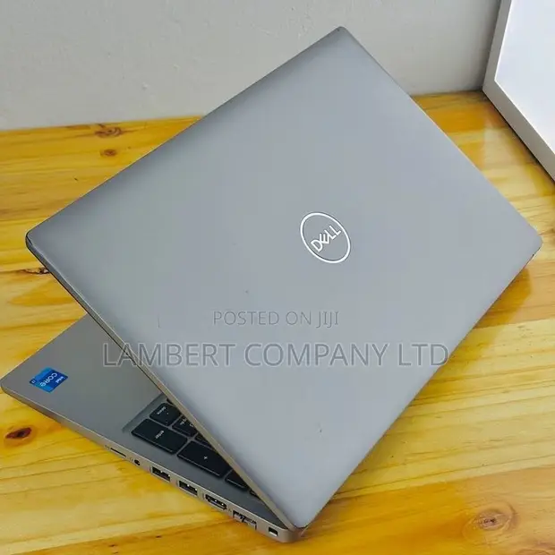 Dell Latitude 5310 2-in-1 Laptop: Core i7, 16GB RAM, 512GB SSD - 1