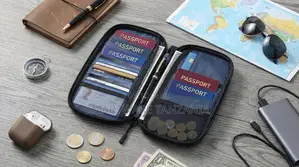 Kishikilia Pasipoti Smart cha Porodo Milano chenye Kuzuia RFID