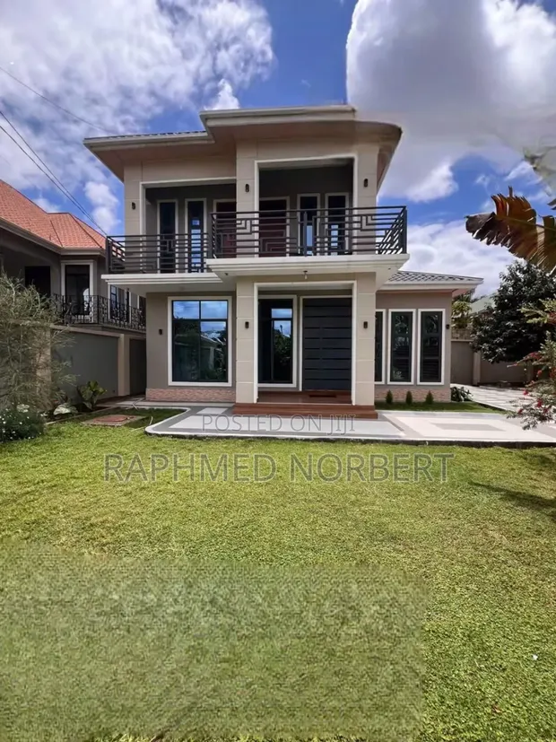 Furnished 3 Bedroom House for Rent in Central Business Area - 1