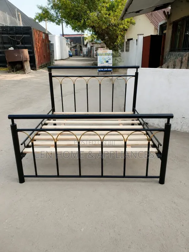 Wolf 5/6 Black Metal Bed Frame - 1