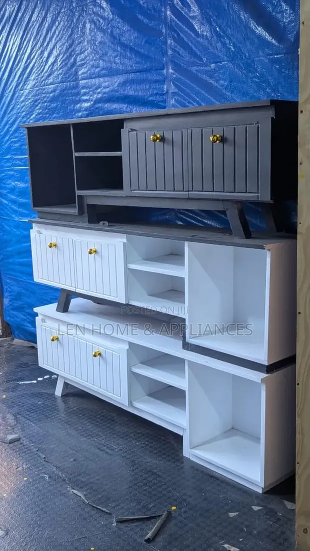 Wood-Mode TV Stand - Nyeupe Mpya Kabisa - 1