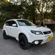 Subaru Forester 2010 White - 5