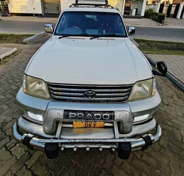 Toyota Land Cruiser Prado 2.7i 16V 2005 Silver - 1