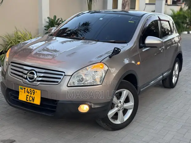 Nissan Dualis 2009 Beige - 1