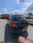 Toyota Vitz 2005 Bluu - 3