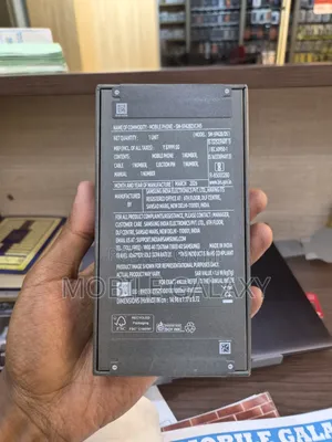 New Samsung Galaxy S26 256GB