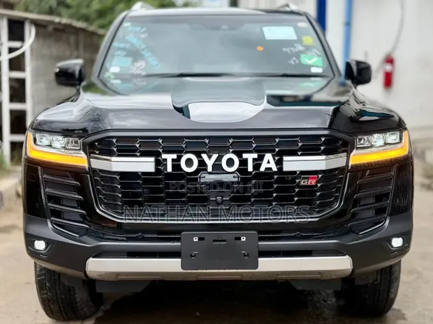 Toyota Land Cruiser 2025 Black - 1