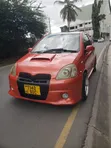 Toyota Vitz 2002 Rangi ya Chungwa - 1