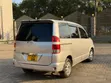 Toyota Noah 2006 Nyeupe - 3