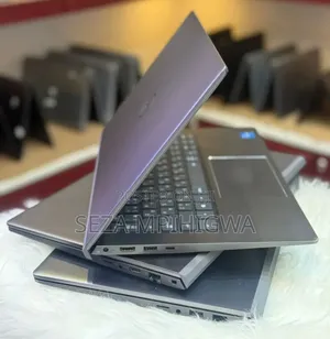 Dell Vostro 5402 Laptop - 11th Gen i5, 8GB RAM, 256GB SSD