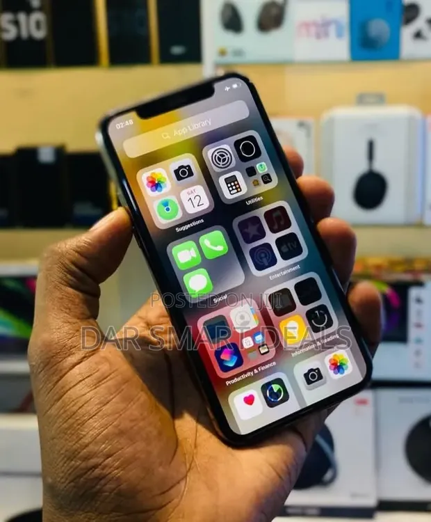 Apple iPhone 11 Pro 64GB Graphite - 1