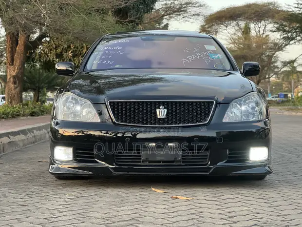 Toyota Crown 2007 Black - 1