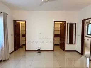 4-Bedroom Furnished Apartment for Rent in Oyster Bay