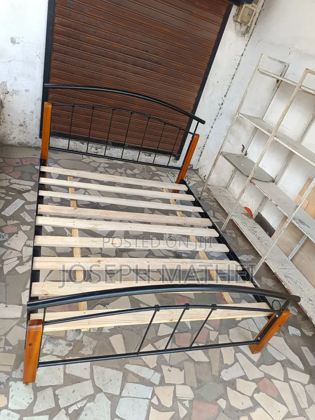 Skyline Furniture Bed Frame 5x6 - Wood & Metal - 1