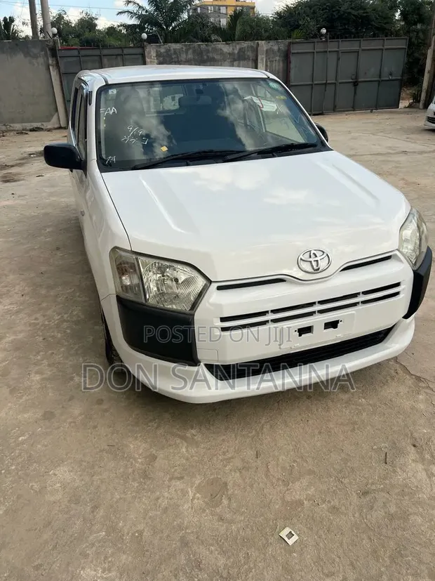 Toyota Probox 2015 White - 1