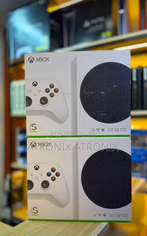 Xbox Series S 512GB with 2 Controllers & 6 Games