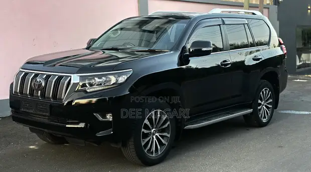 Toyota Land Cruiser Prado TZG 2020 - 1