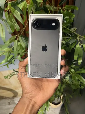 New Apple iPhone 17 Air 256GB Black