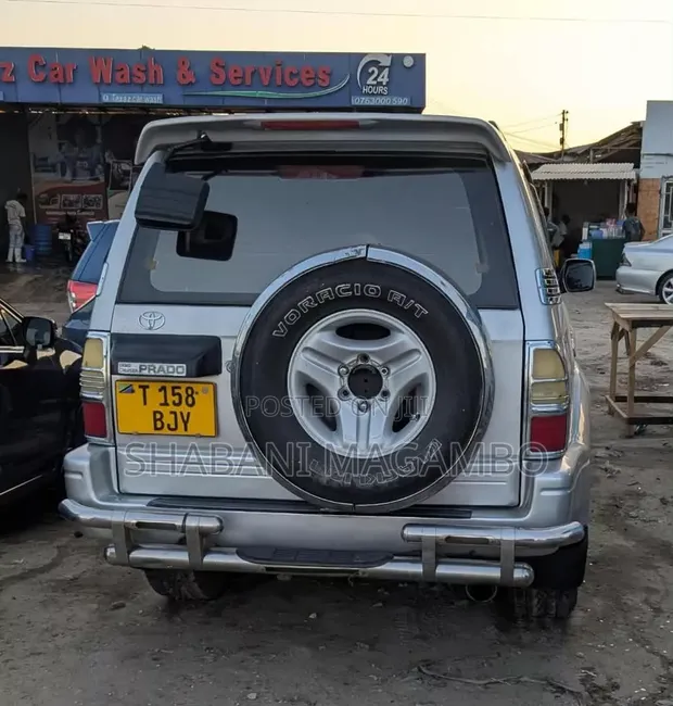 Toyota Land Cruiser Prado TX 2002 Silver - 1