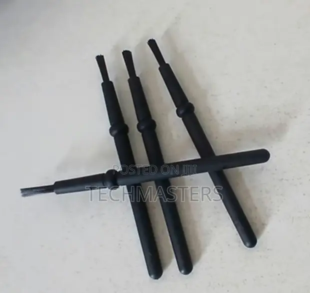 Anti-Static Cleaning Brush (21mm Dia PV Bristles) - 1