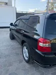 Toyota Kluger 2006 Black - 4