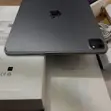 Apple iPad Pro 11-inch (2022) 256GB Fedha Mpya - 2