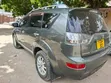Mitsubishi Outlander 2011 Beige - 4