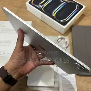 Apple iPad Pro 11" Mpya (2024) 512GB Silver