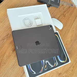 Apple iPad Air 13" Mpya (2024) 512GB Nyeusi