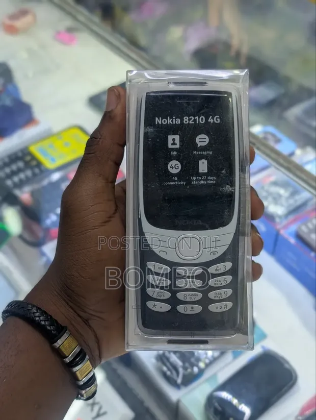 New Nokia 8210 4G - 1