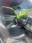 Toyota HiAce 2002 - White - 5