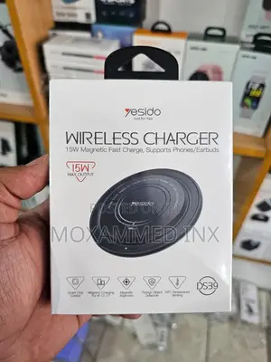 DS39 Magnetic Fast Wireless Charger 15W