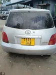 Toyota IST 2006 Silver - 4