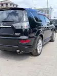 Mitsubishi Outlander 2011 Black - 4