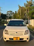 Toyota IST 2005 - 1