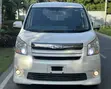 Toyota Noah 2.0 2009 Nyeupe (7 Seater) - 3