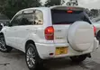 Toyota RAV4 Automatic 2000 White - 3