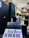 Rechargeable 25-Key Midi Keyboard for Studio - 2