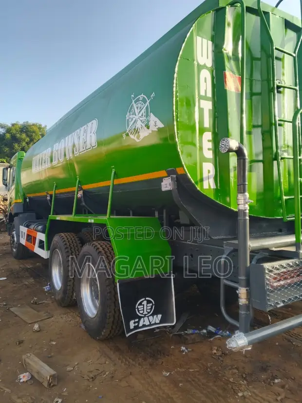 FAW Water Bowser Truck - 1