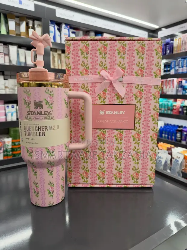 Stanley Quencher H2.0 Tumbler 40oz Pink Floral - 1