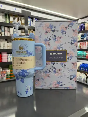 Stanley Quencher H2.0 Tumbler 40 Oz Floral