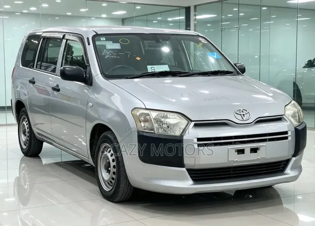 Toyota Succeed 2015 Silver - 1